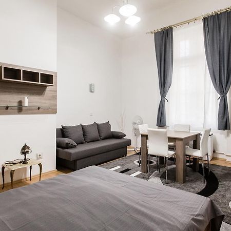 W2 Synagogue Apartment Budapest Eksteriør billede